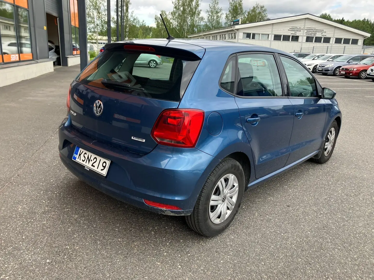 Car Image - 5OlZhzsTXgHJoOMTZ8n8Op