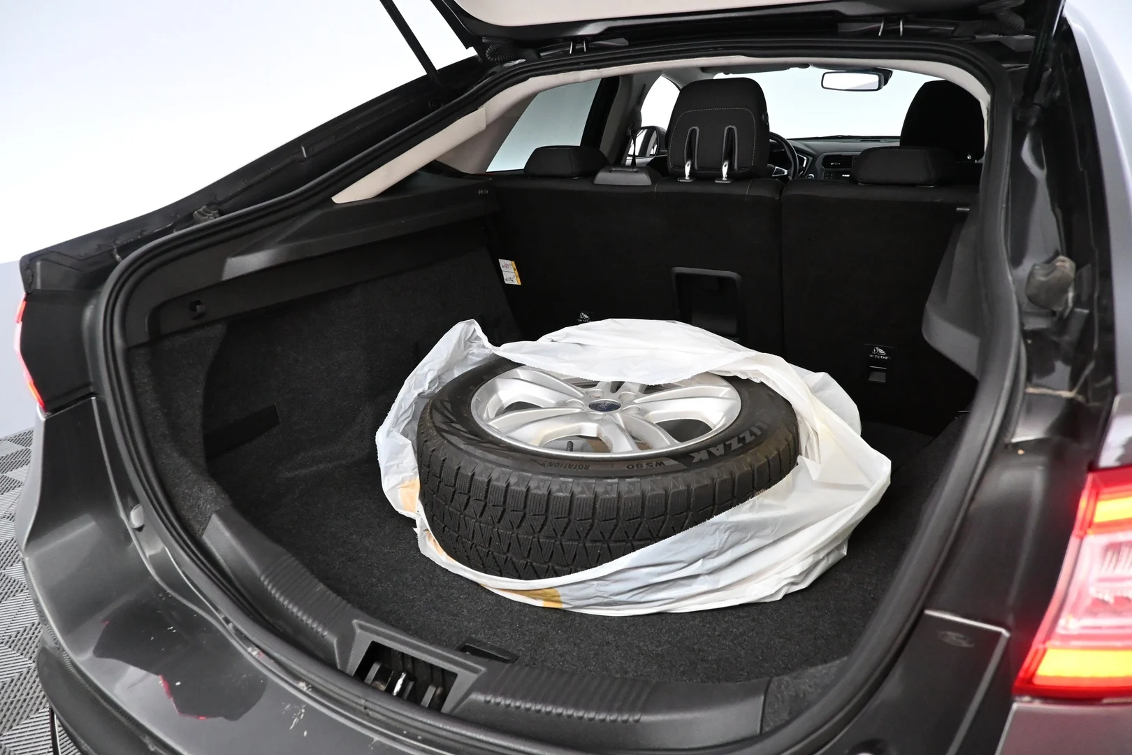 Car Image - 5GnVykcvnzJr2WGW2Q59cL