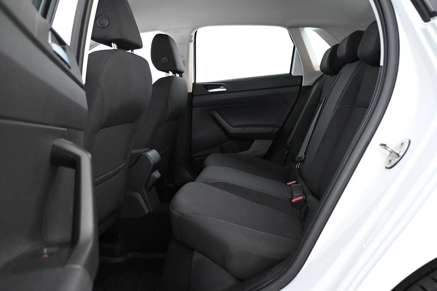 Car Image - 6HldwVbT9dacspz3KSodqY