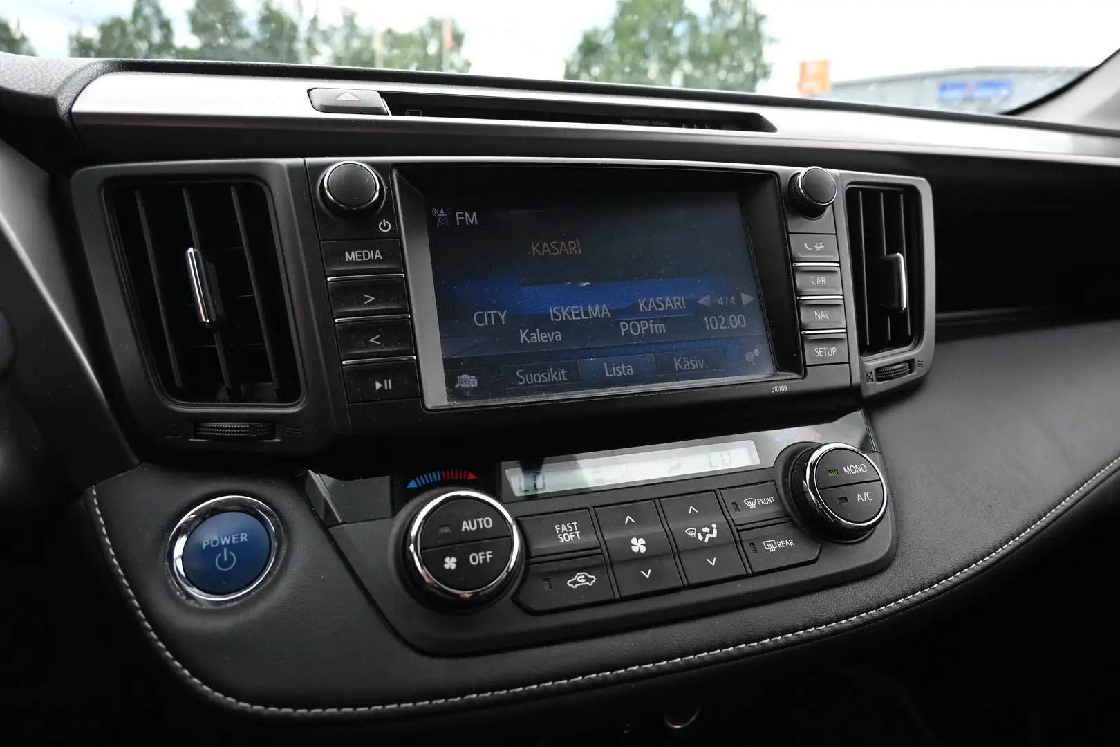 Car Image - 37YC0ZSR9RIP7rUAfIDjdi
