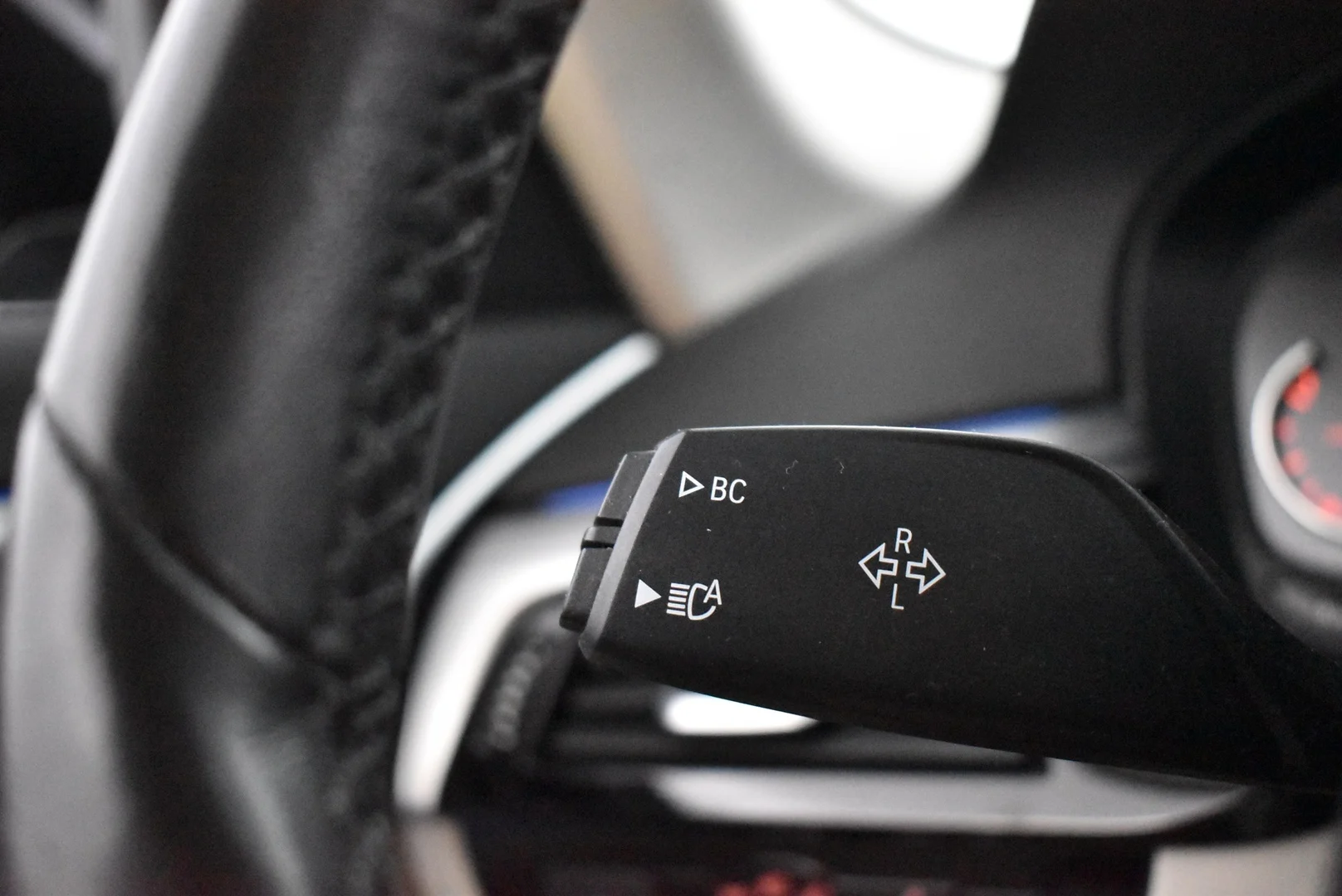 Car Image - 6EUWpFVXraAut0IW34qDzS