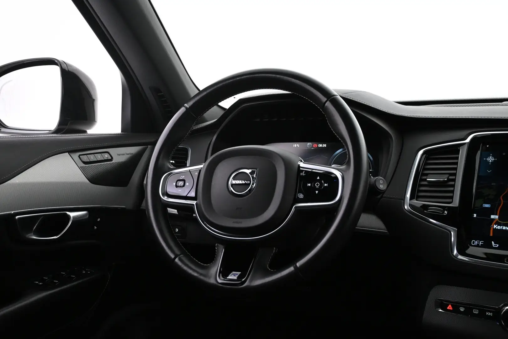 Car Image - 3vTpLUO9CXhuJhwWhlcQRe