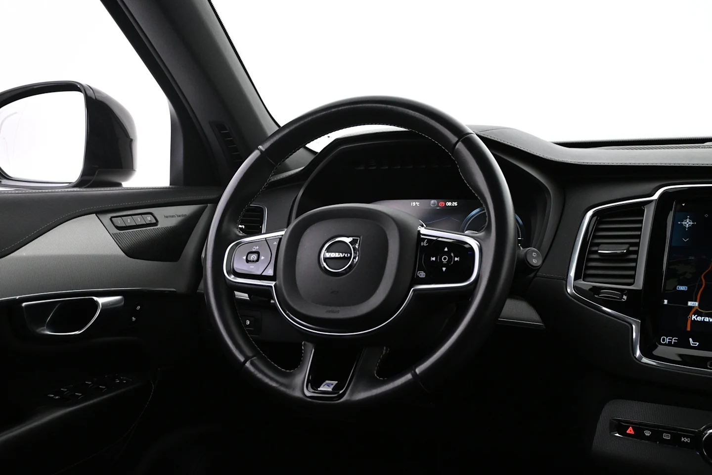 Car Image - 3vTpLUO9CXhuJhwWhlcQRe