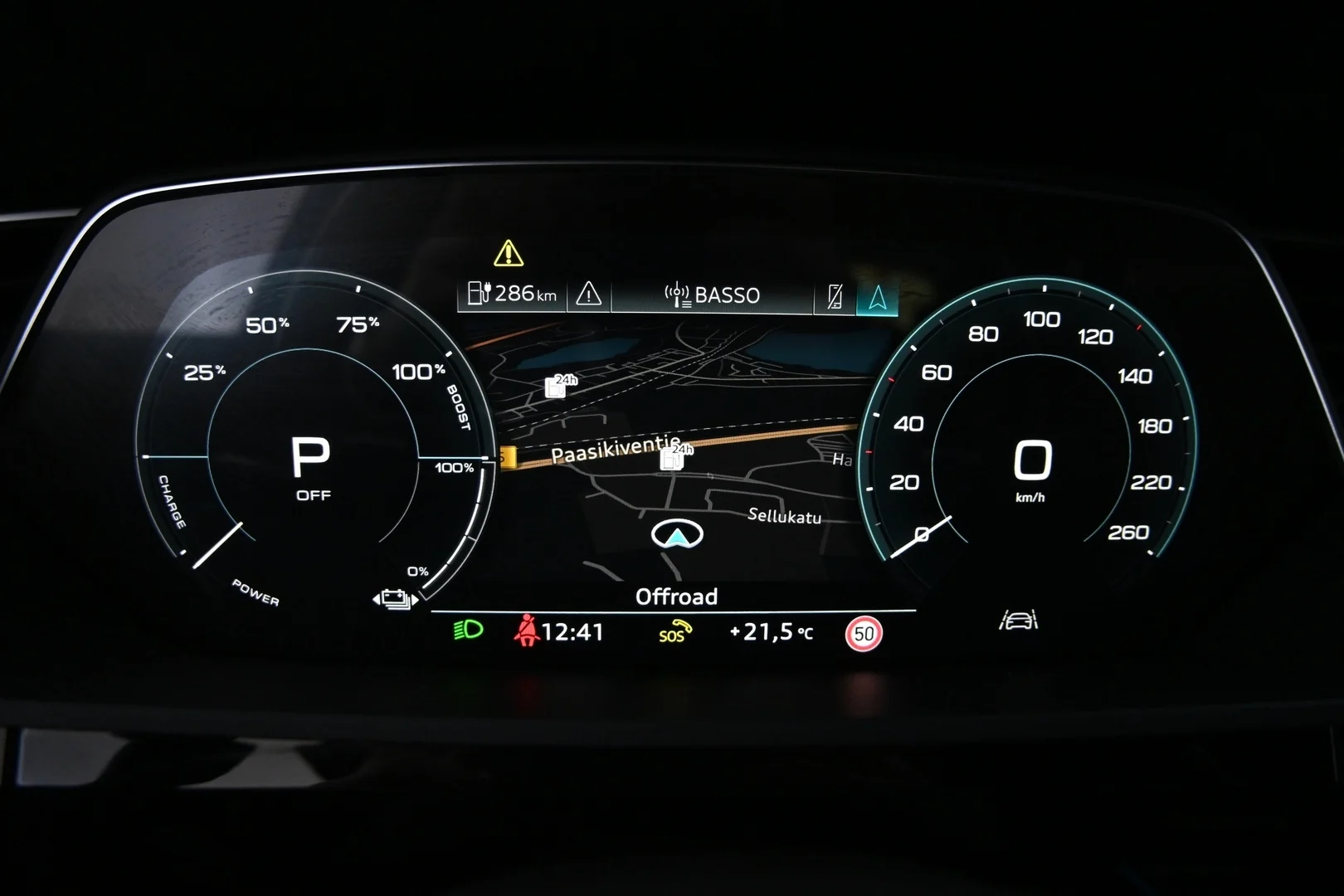 Car Image - 79pnkgPbSCuFjb7g3yoYBN