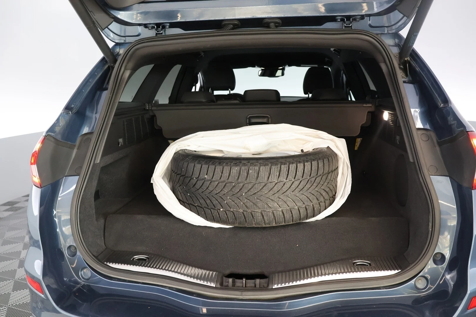 Car Image - 3pBRqXYcRHabD63TmmnlWA
