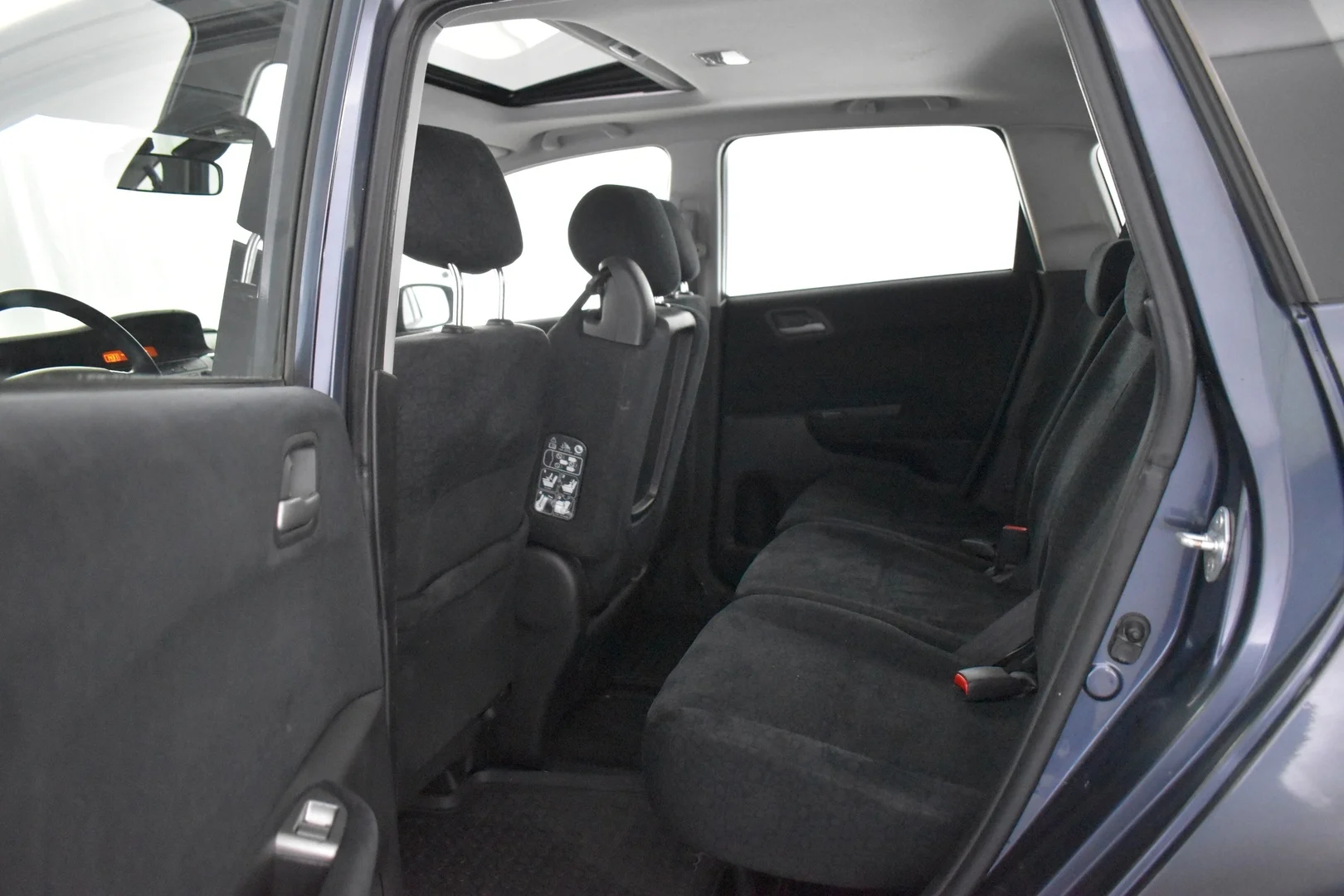 Car Image - 15llZnqxyAJKqPIqn50hkZ