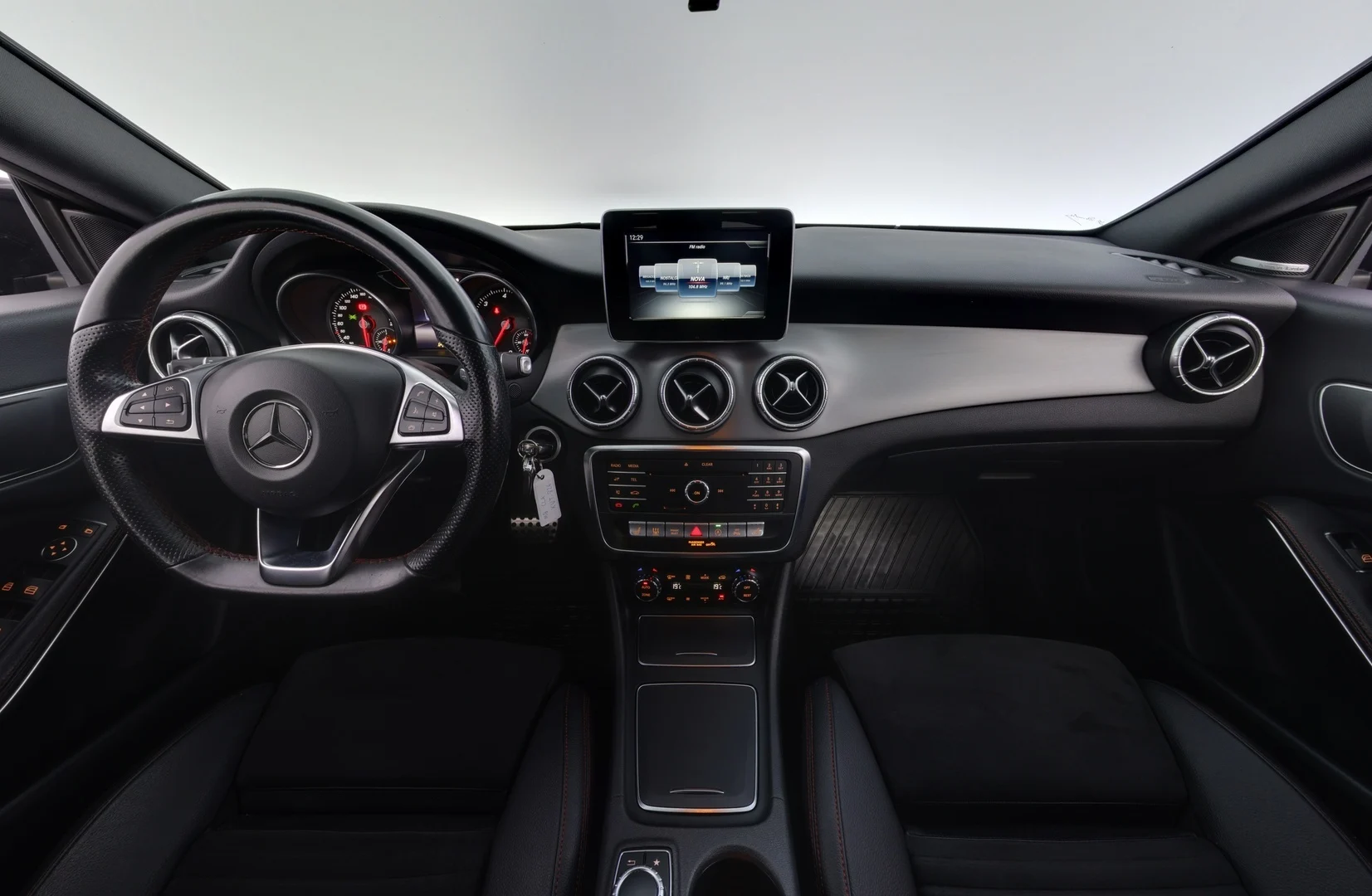 Car Image - 5b5Xga2ytzmQ3vgQAue4Rk