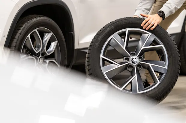 Miten valita oikeat kesärenkaat autoon? – Saka Finland Oy