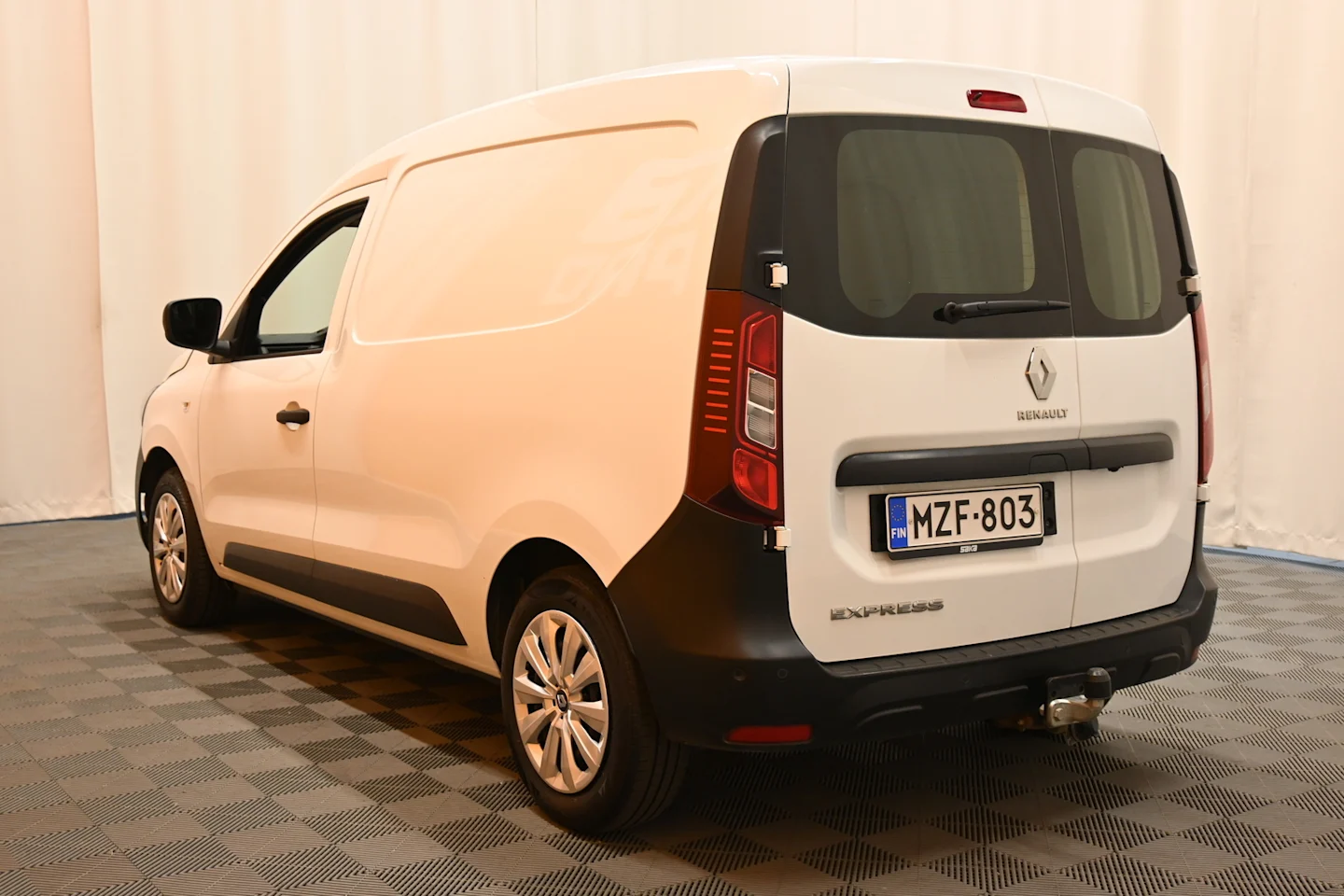 Car Image - 4yDM0DdlgmRFnTACMuXgQJ