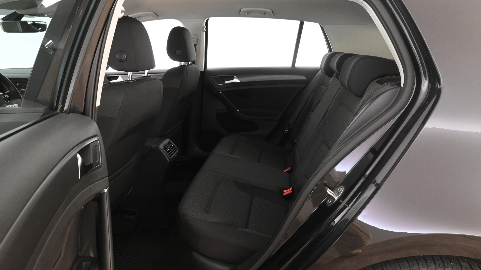 Car Image - 2dwuXVmYSqwrSziaGtvie1