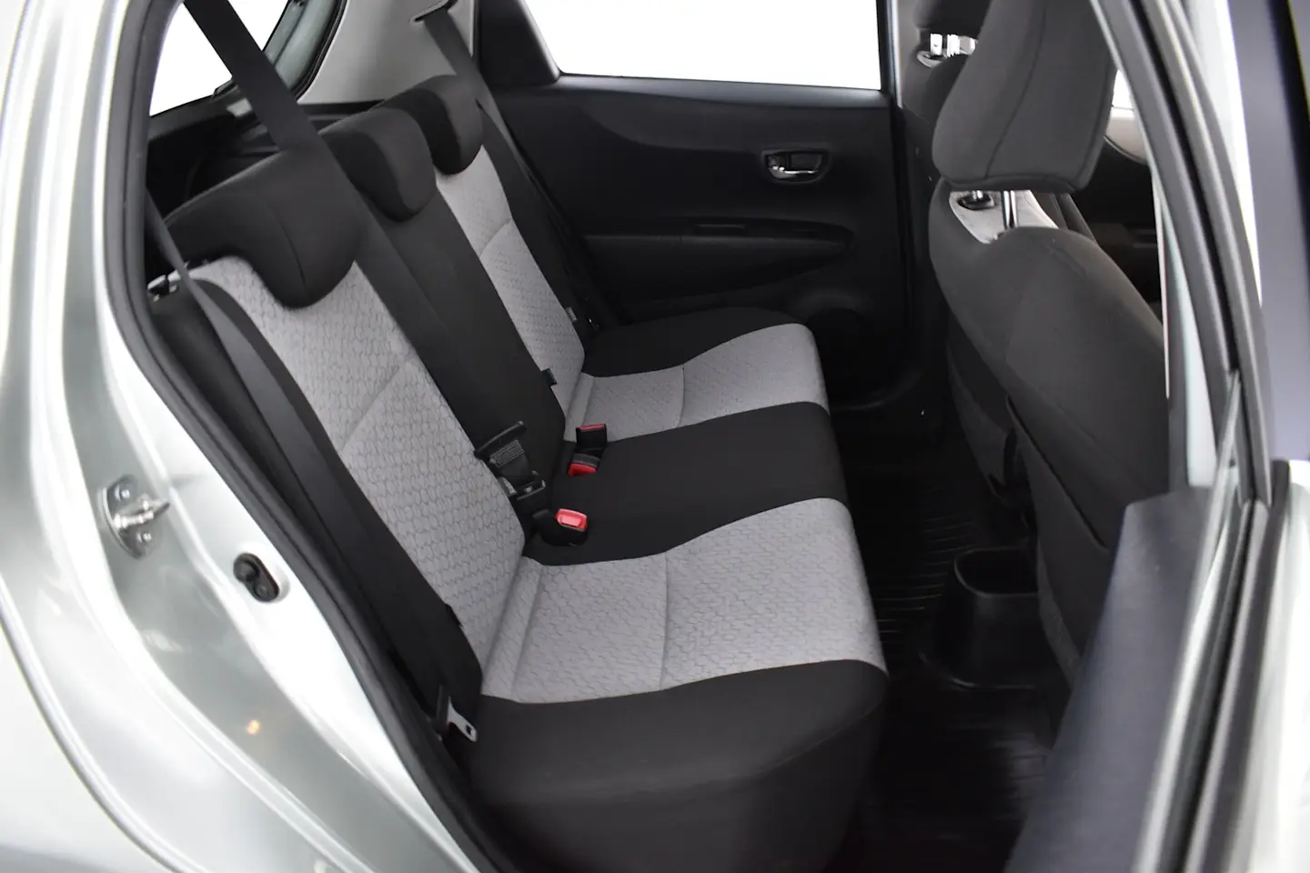 Car Image - 5afBe8hYLI6YApIb6TYEws