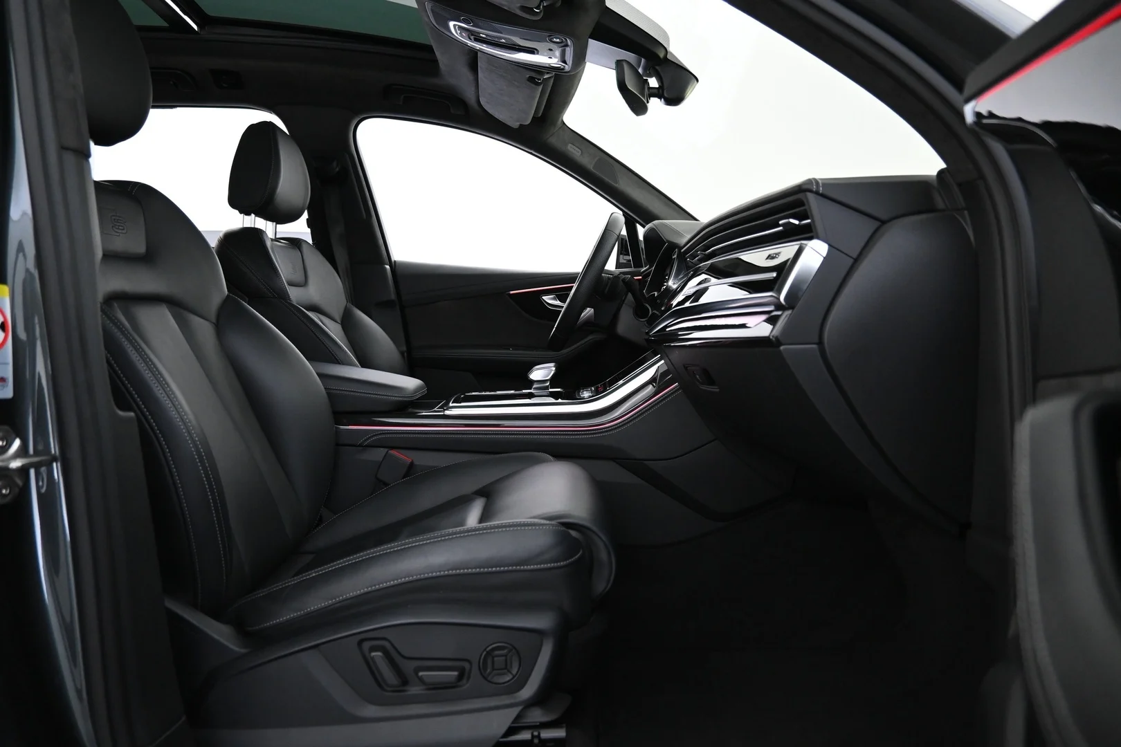 Car Image - 41GwQJU2a2x2EF1aBFaFc4