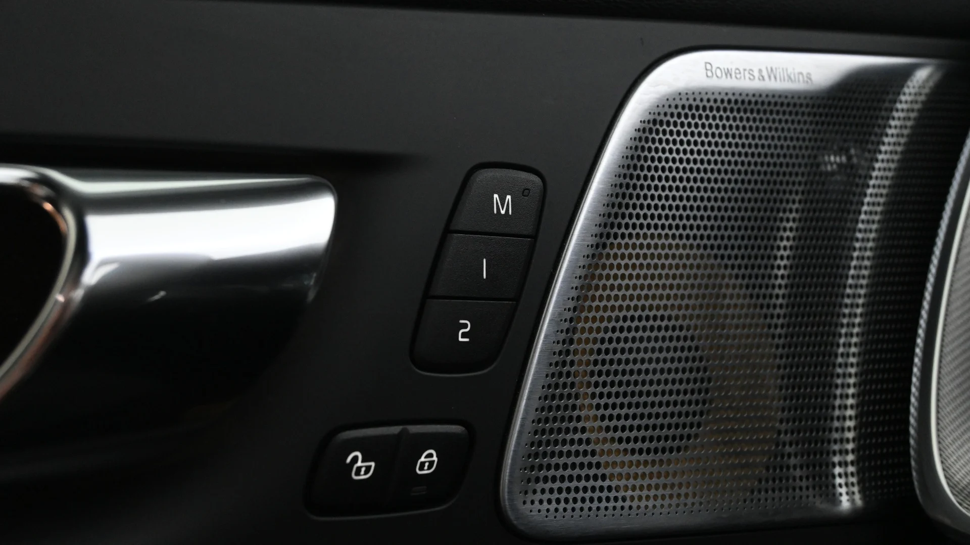 Car Image - 33gfgWDo4y6mFhlbbQwU6J