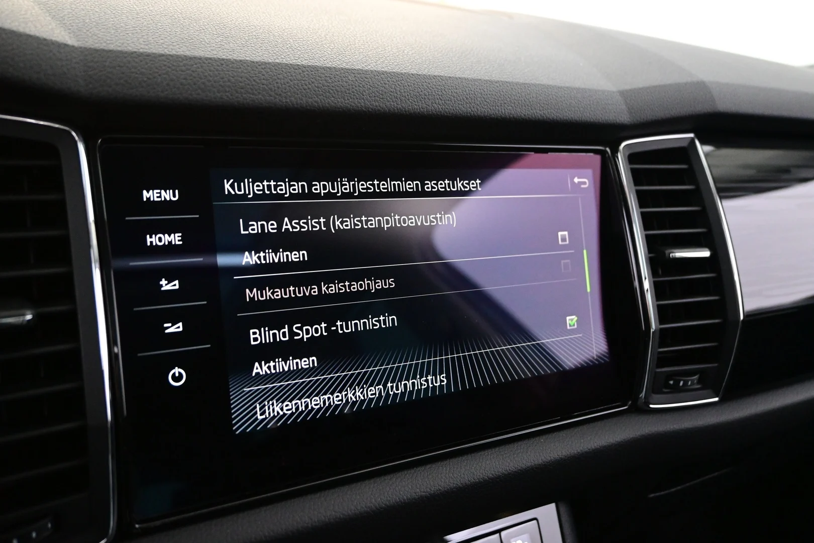 Car Image - 6PUJsTPH1ik7dbEvHgATuY