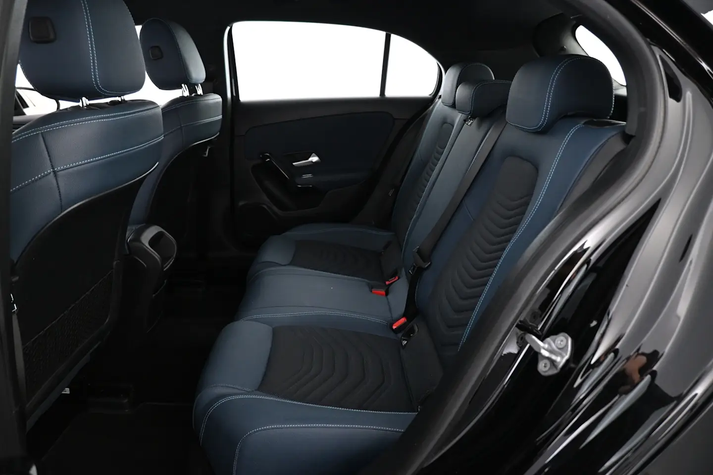 Car Image - 7kQ6sRZgyxc912GAxoEeWC