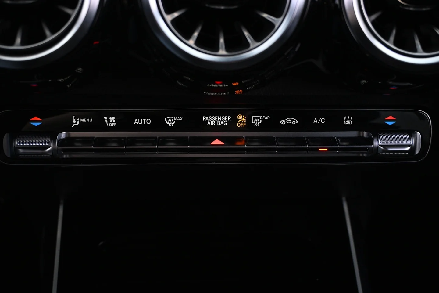Car Image - 16hDUevv5ckY0itYuxXqwL