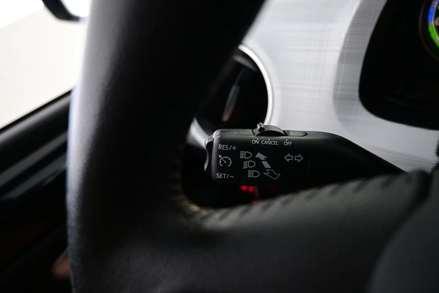 Car Image - 7bIXENLRxrPC9w1sddoVFe