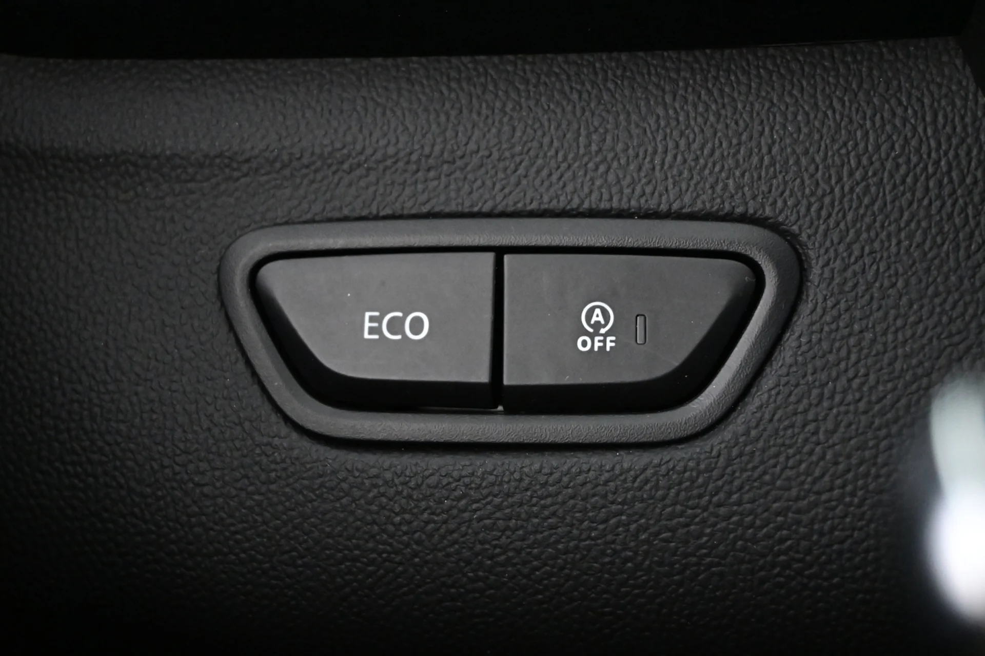 Car Image - 1mxbIhEhLIvlS0QzH6WgrU