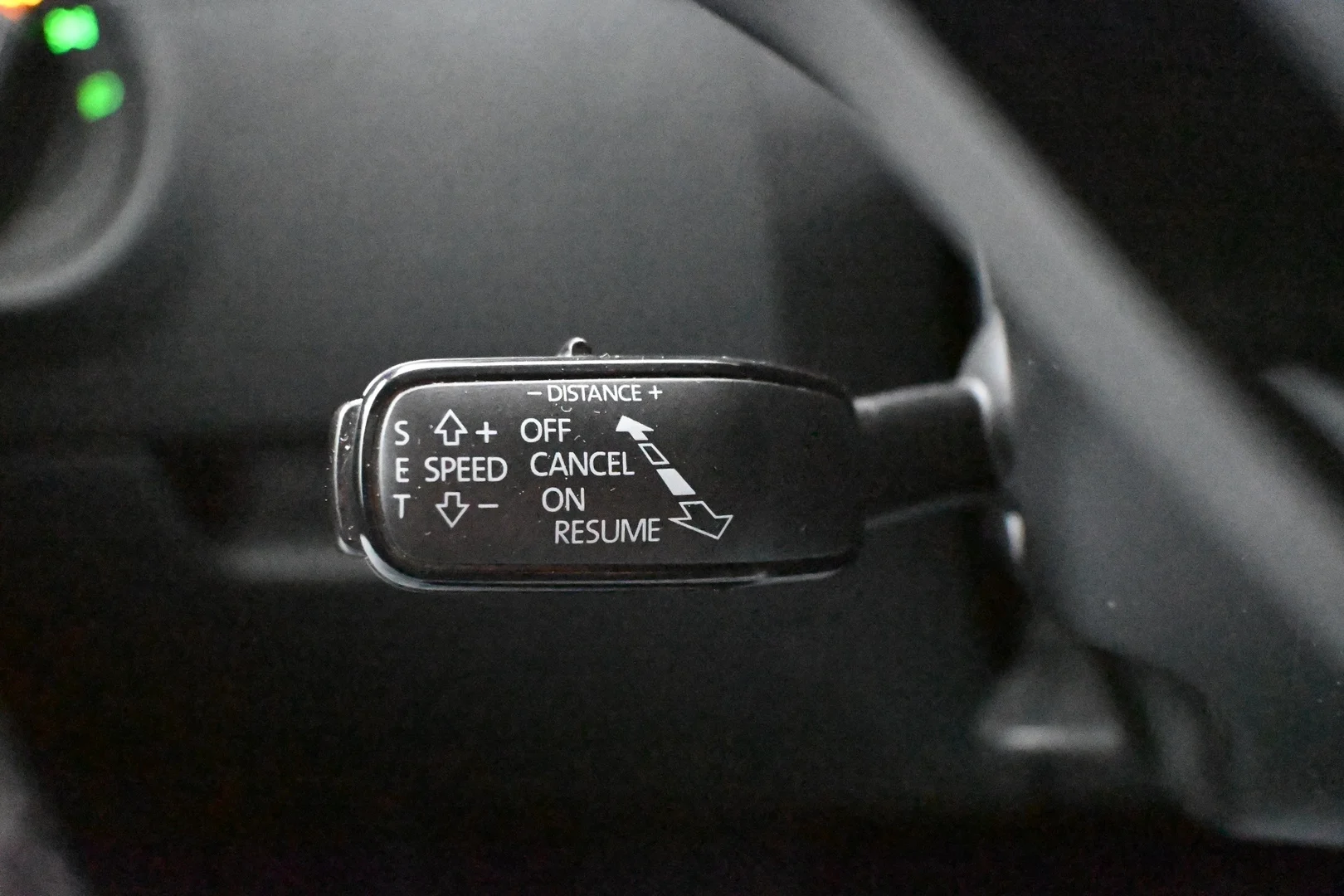 Car Image - 7L1sp9m9TnY8U71oJalGuT
