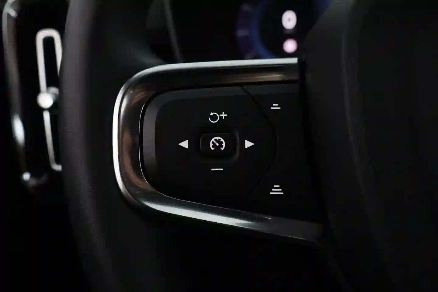 Car Image - 1Jl4fTrmf6NI4ivD1R4hx3