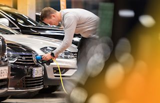 Saka palkkaa jälleen kymmeniä kesätyöntekijöitä – “Autokau..