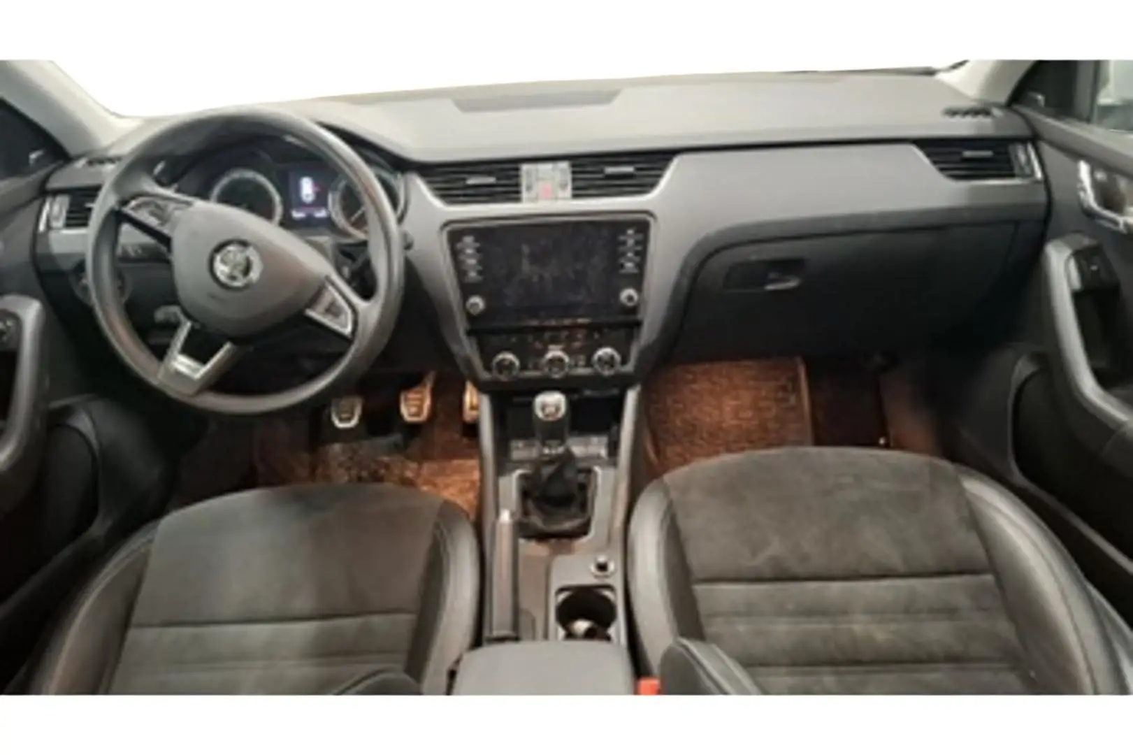 Car Image - 67Ja5bnSPQZKm8FfX1sMfG