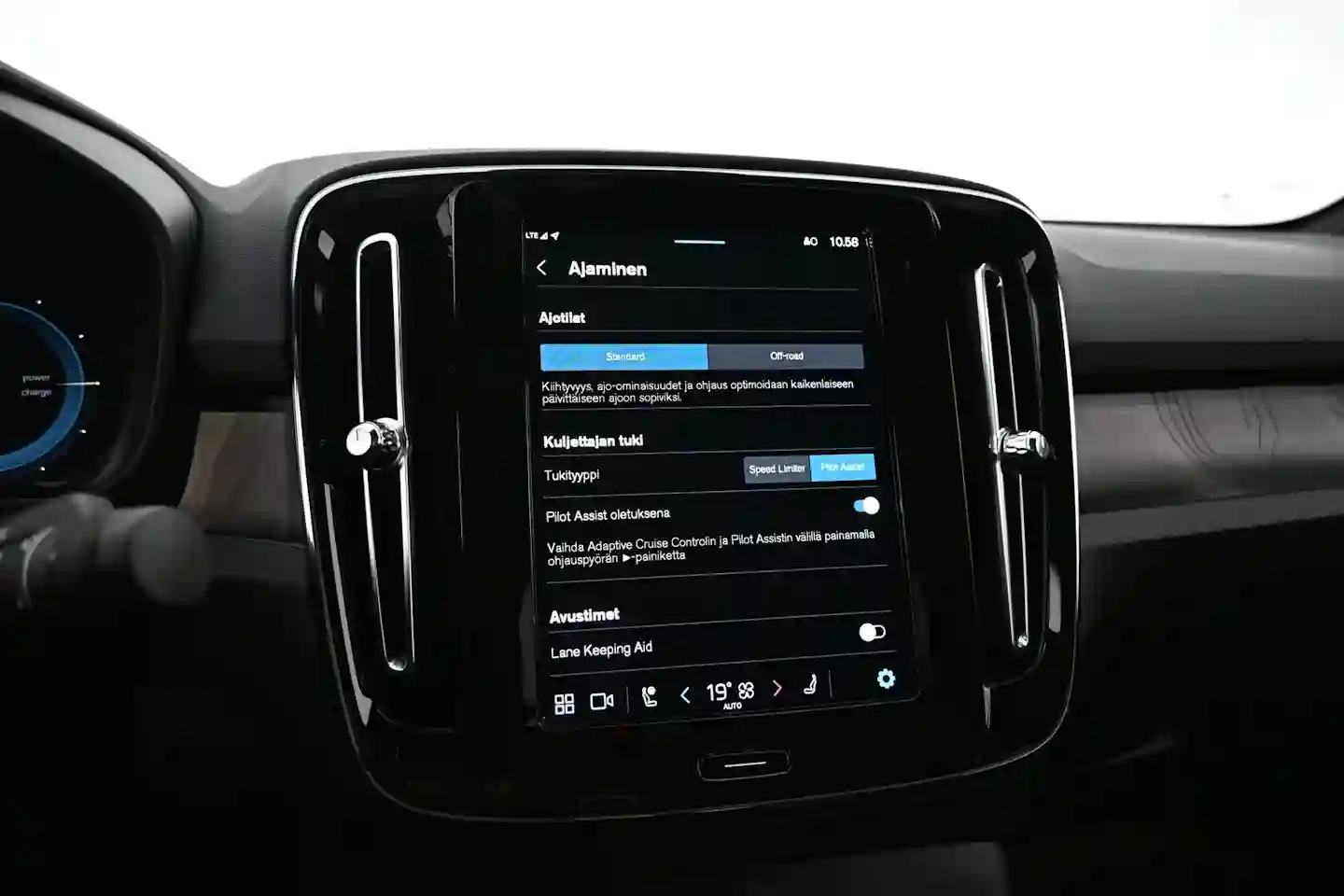 Car Image - 6UKbuzITK4E8LCB9dkqlAw