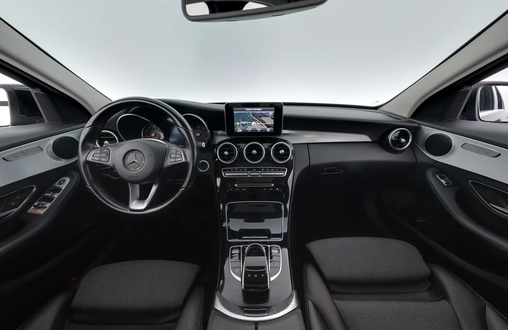 Car Image - 29nSzOy1jFdDxpmMZ30ZDz