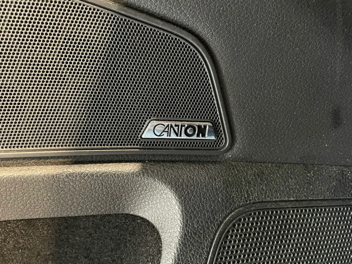 Car Image - yfTDe0N9uUXBWjnXvhpyj
