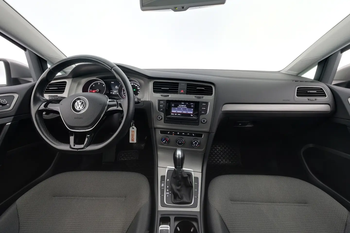 Car Image - 3FR4SZMrhR5EoCoQ1NvX2T