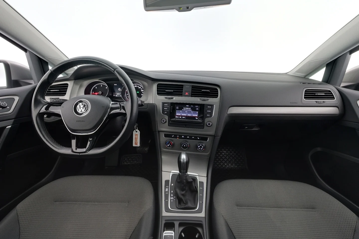 Car Image - 3FR4SZMrhR5EoCoQ1NvX2T