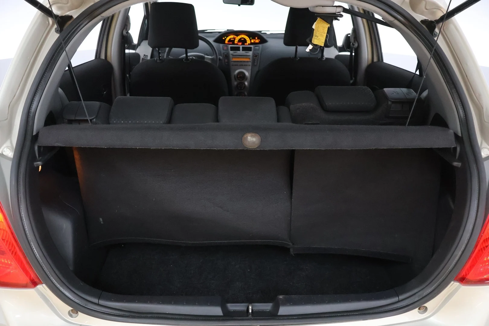 Car Image - 1eyblZMsy05ZMO0QzhfVoz