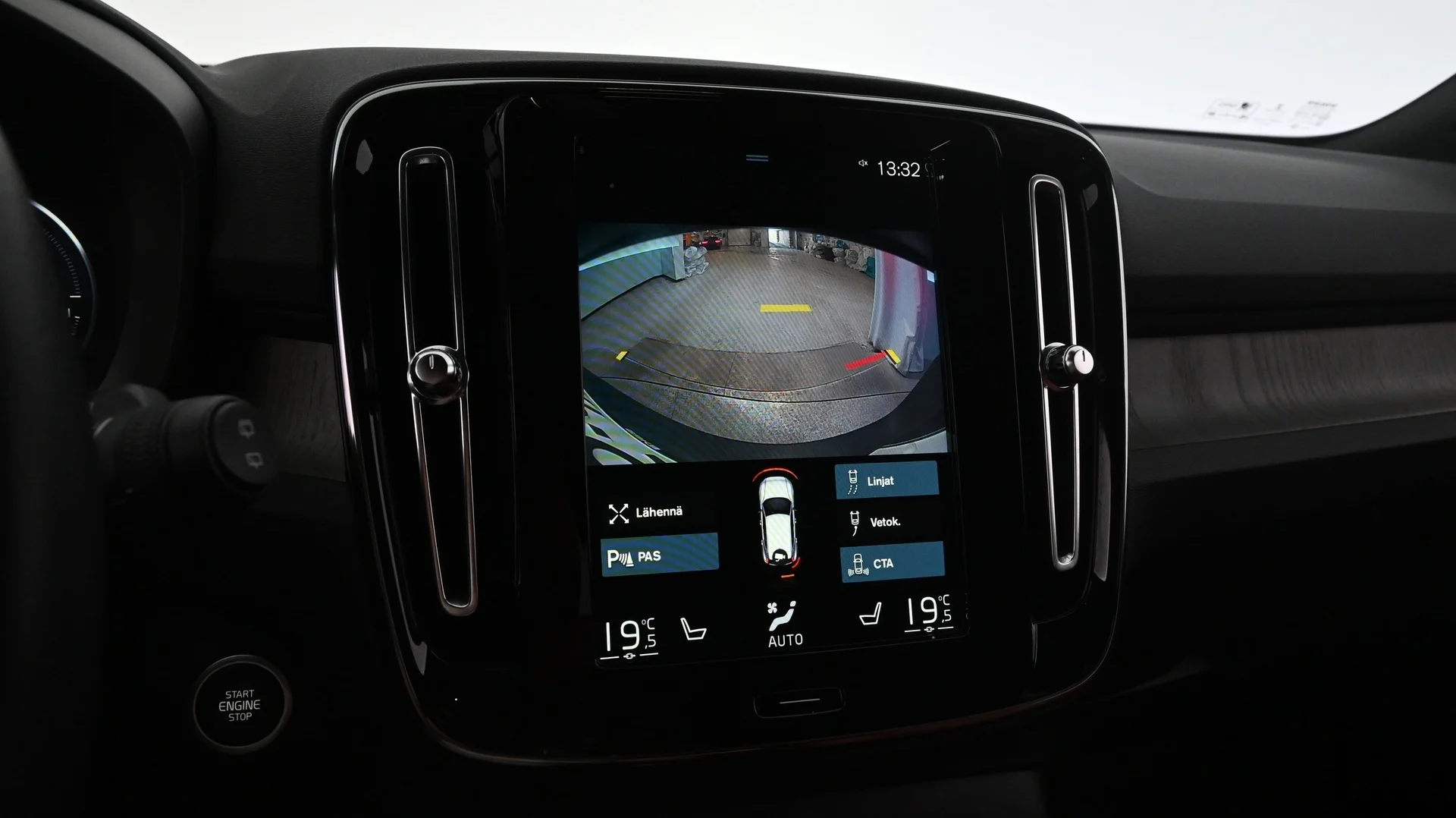 Car Image - 5Upcobp3uHYeCF2RucxW6Y