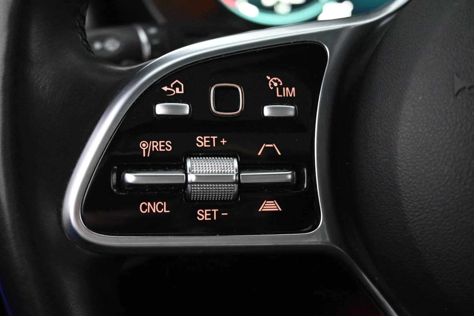Car Image - 2qjeFJN5qCagdDYyXuaqEt