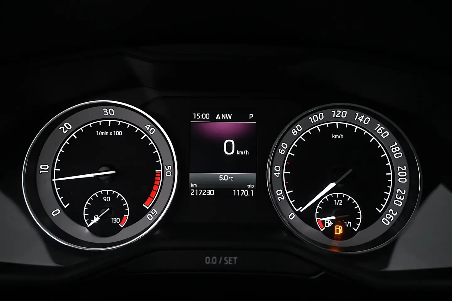 Car Image - 3t1loH9DVwnJhiaGlrKO5c