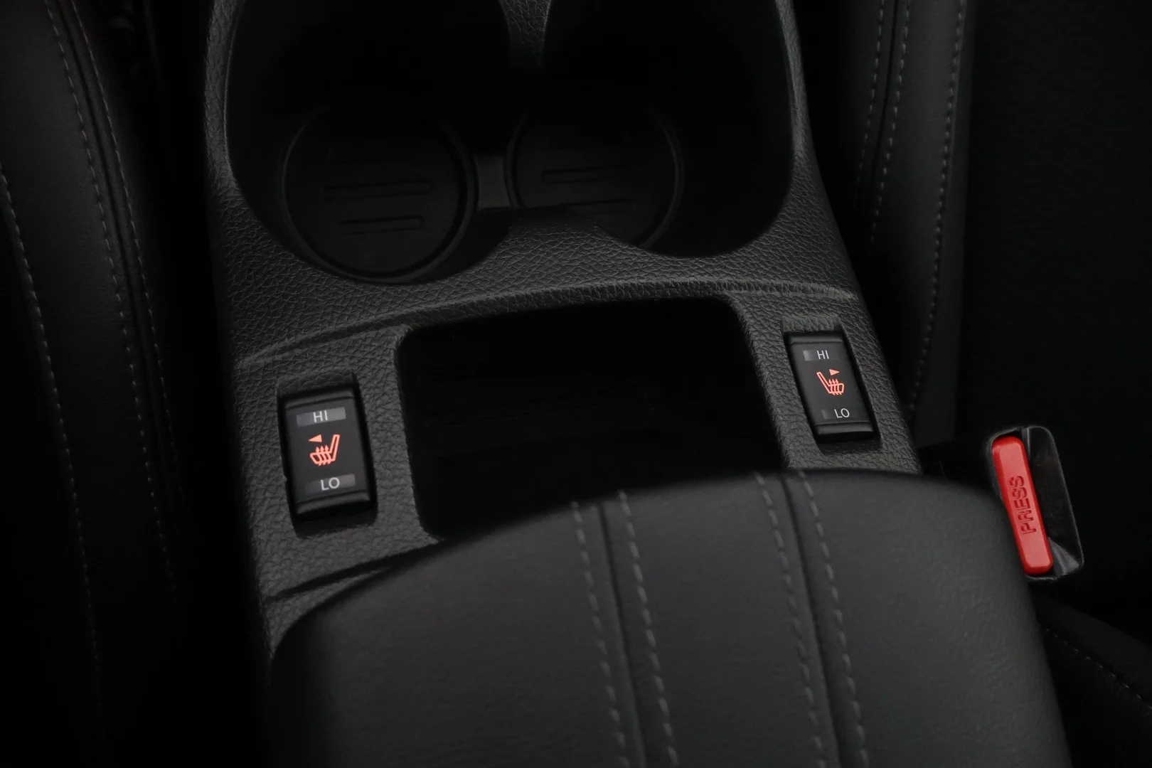 Car Image - 0REP2jhGhfUacdkyj3VXB