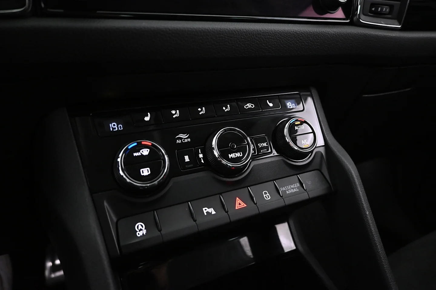 Car Image - 3nx2S78ilQhl3rLAELbaHH