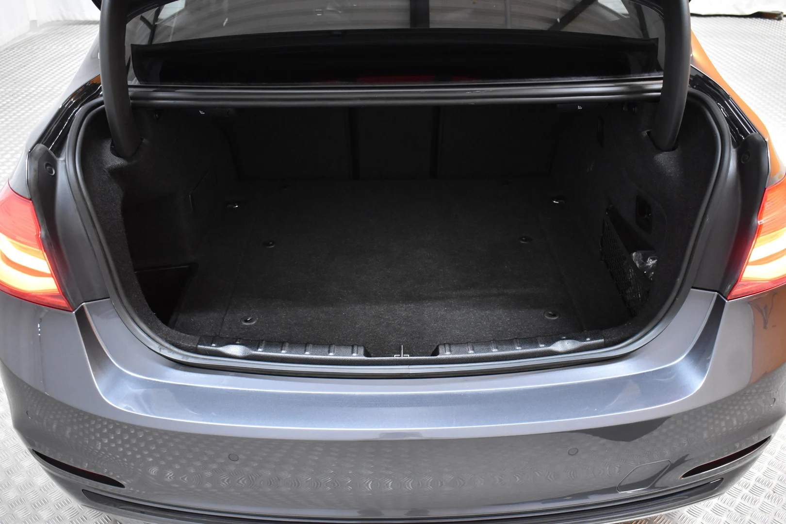 Car Image - 2RGd6c48pJ0PDFExILfpJo