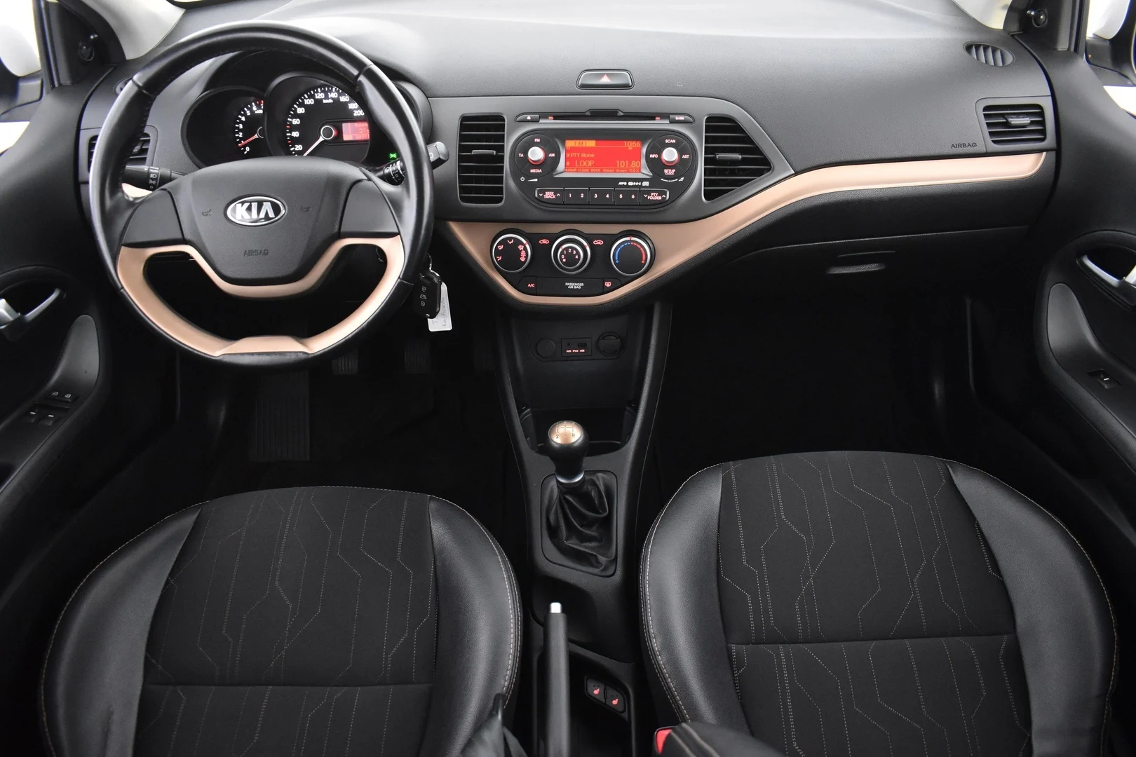 Car Image - 5j8aeG57GO5lUaRpO0f6v6