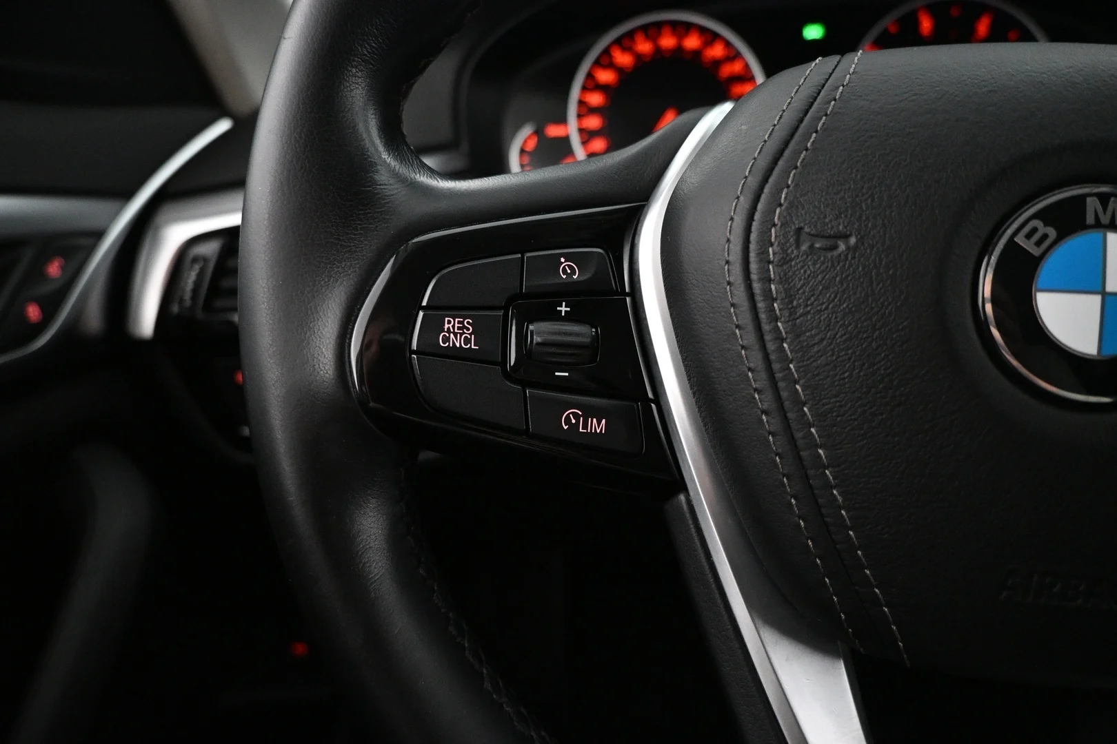 Car Image - 5qab0uafAU5p6I7GDxGt2N