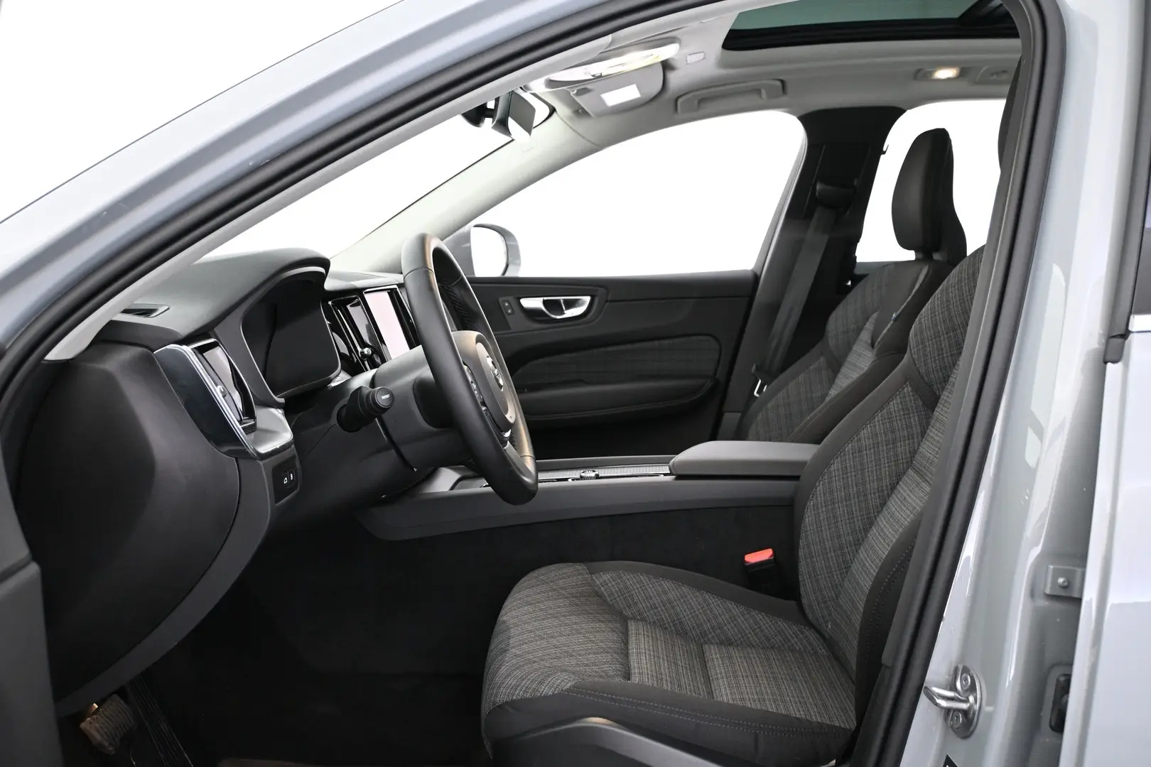Car Image - iaZ5olY09urj6vPSUCVM4