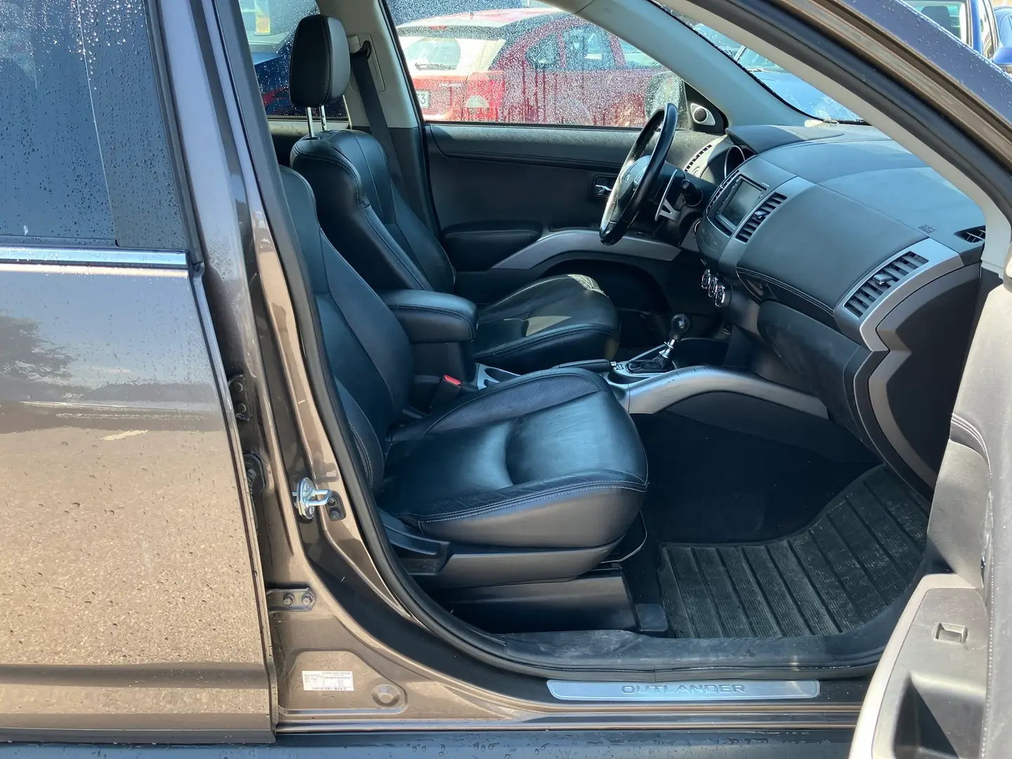 Car Image - Gs1ZYRKTTEz6jnPvLZrCE