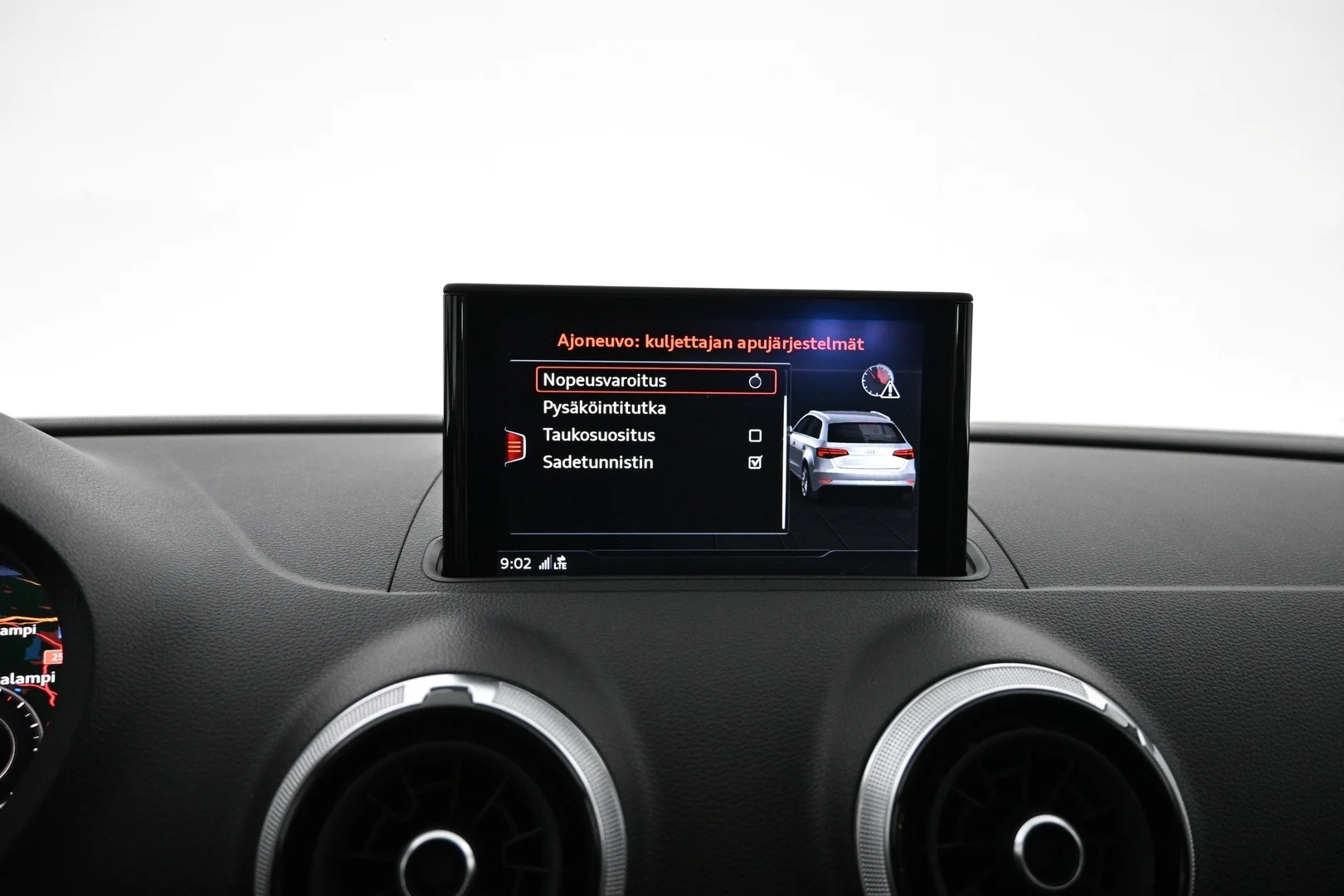 Car Image - 4Q2I3O1SQTlZPGtwA0slb2