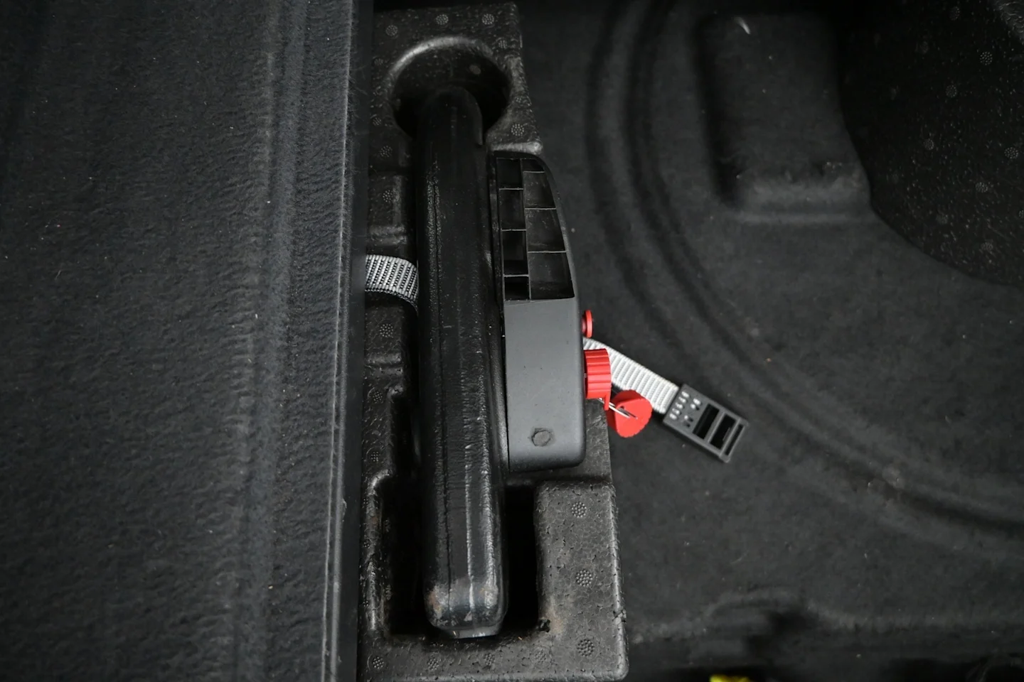 Car Image - 2FsBsh9Mj0VdfPytxPBK6