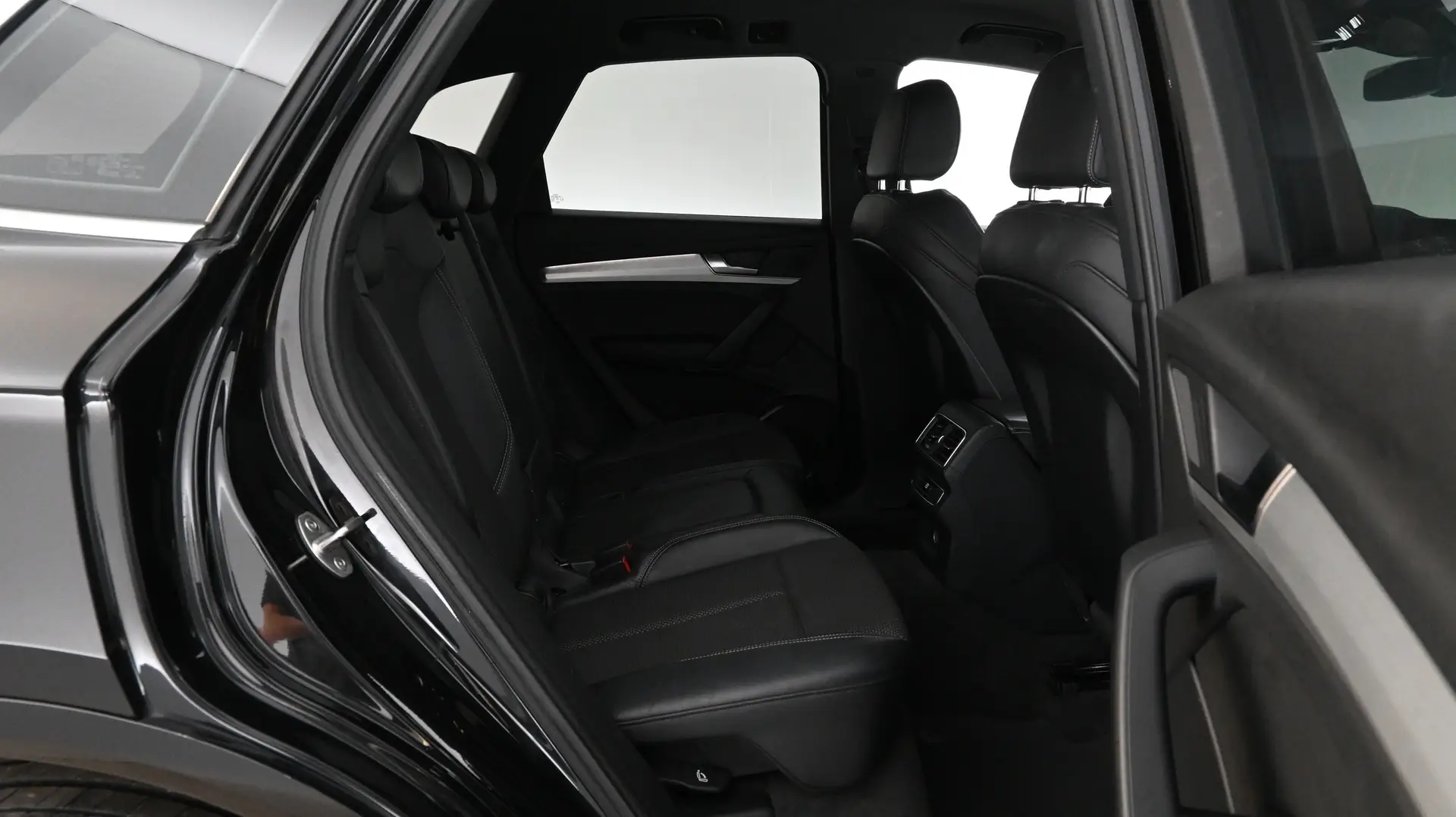 Car Image - 4vXpfN6NgbSkz4PPSyWkxu