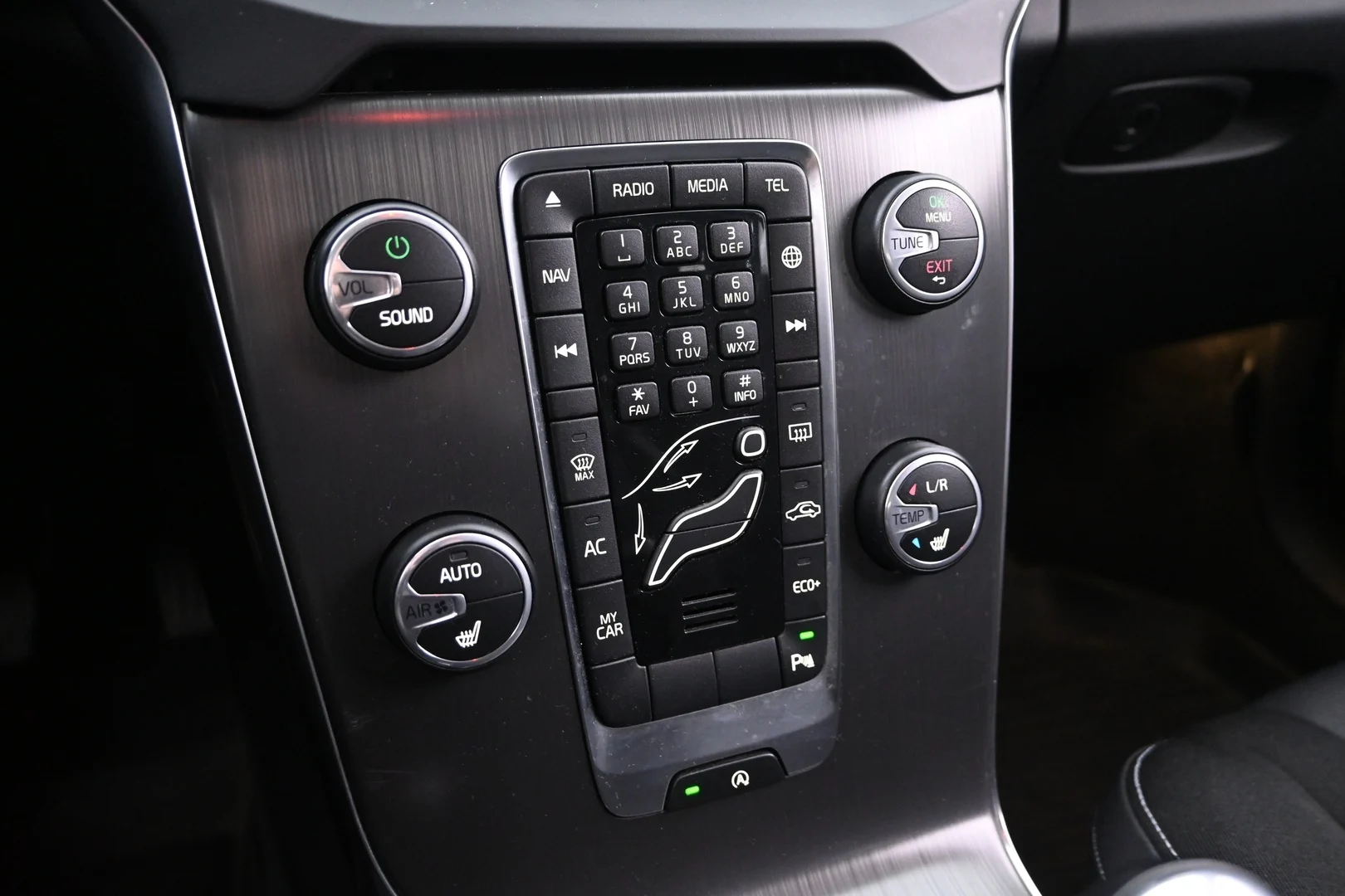 Car Image - 2L9dE7fltbu87qxCHyeUo3