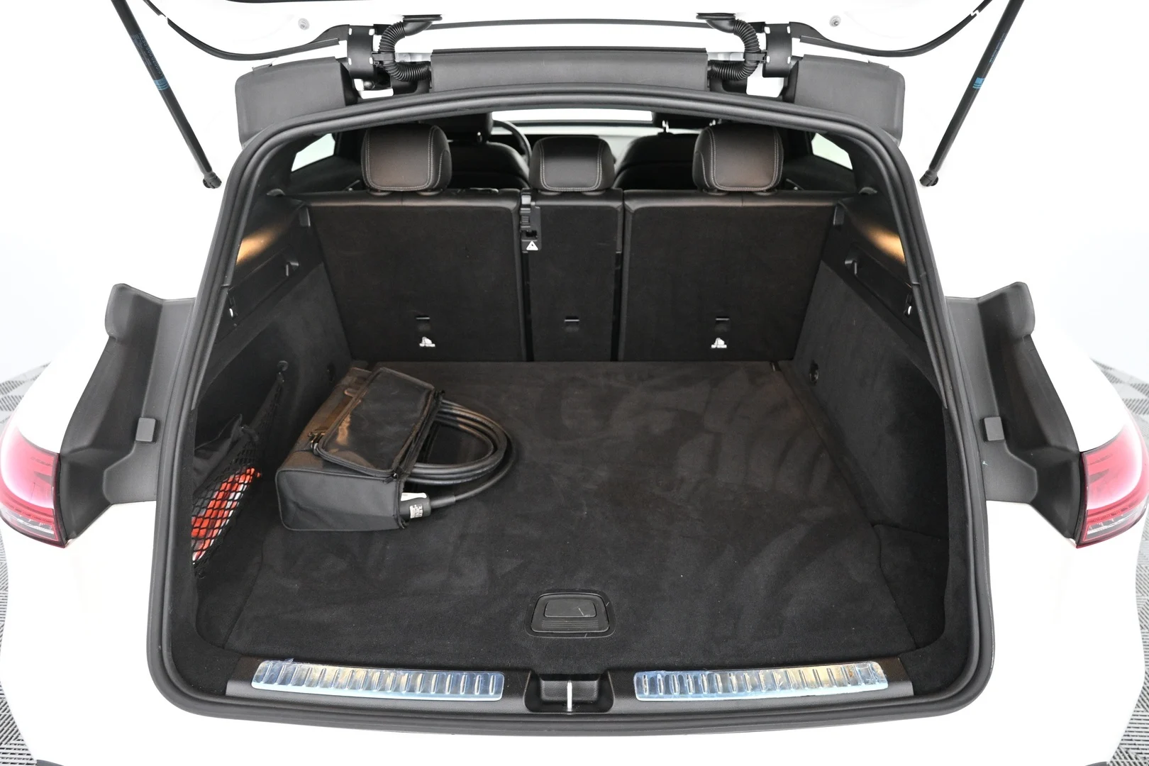 Car Image - 6rr93qh4GV06X9MgOTYPku