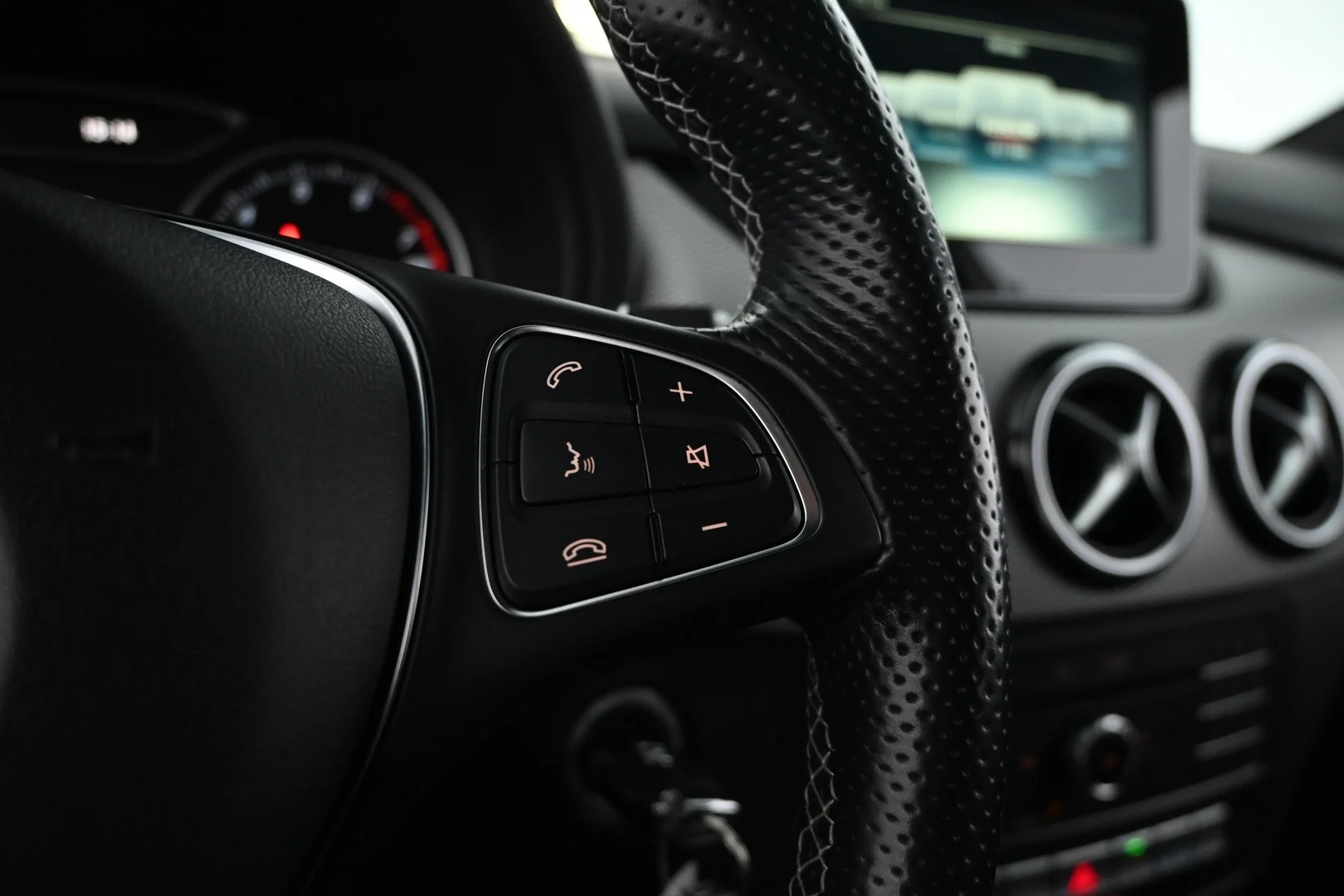 Car Image - 2ndU8Gsm1bYZNgCxwOZii3