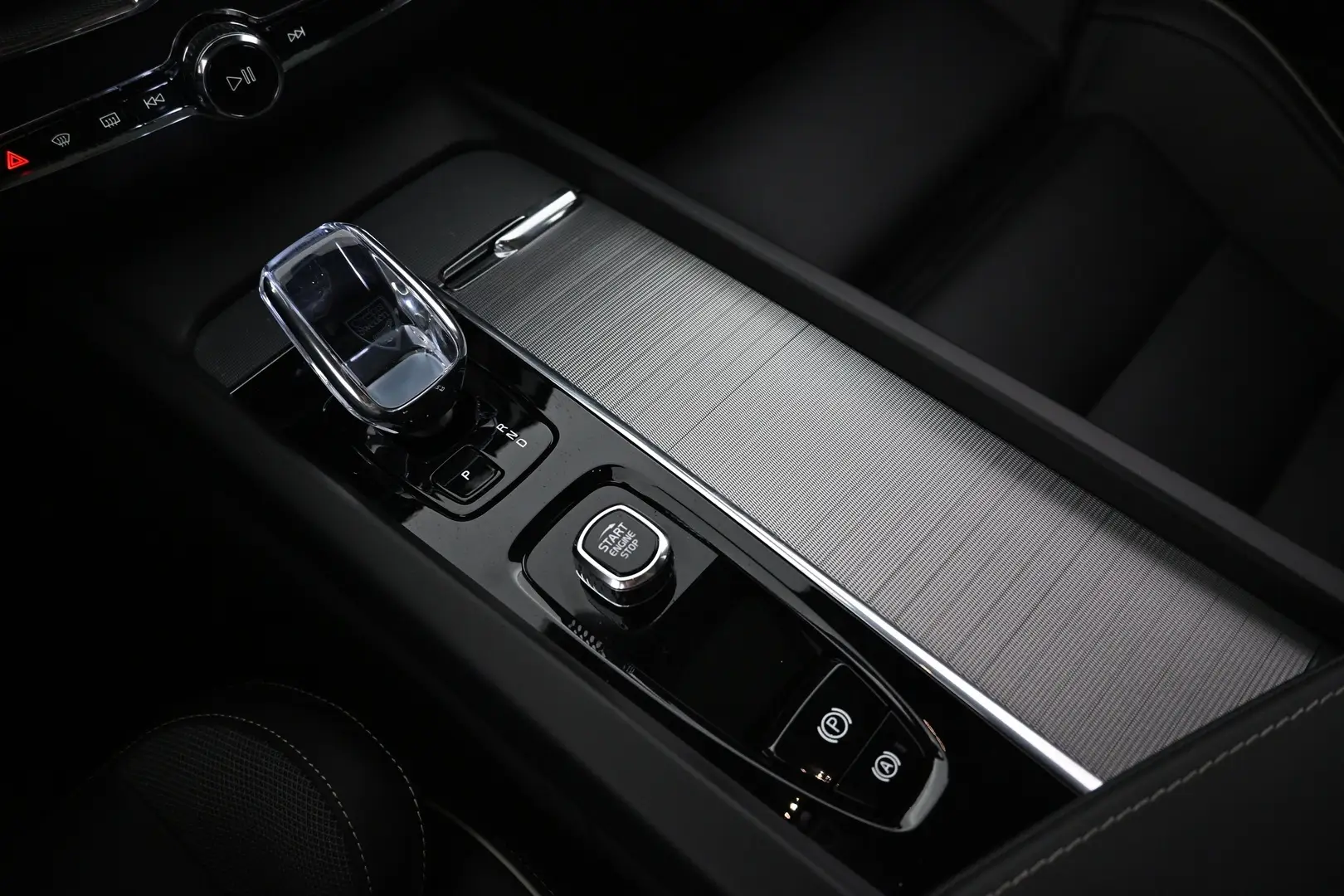 Car Image - KnEBwVBOOgVQD9JPne4L0