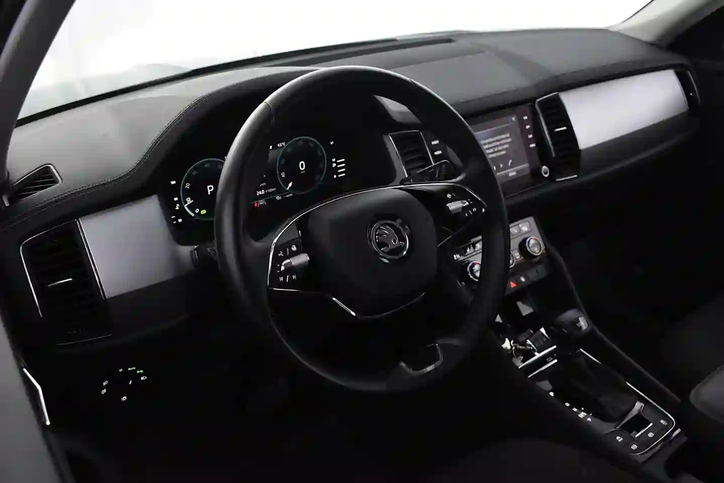Car Image - 1KHr4Ns82uBRHv54eYKElQ
